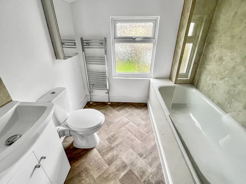 Images for Singlewell Road, Gravesend, DA11