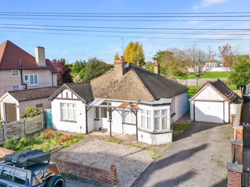 Images for Essex Road, Gravesend, DA11