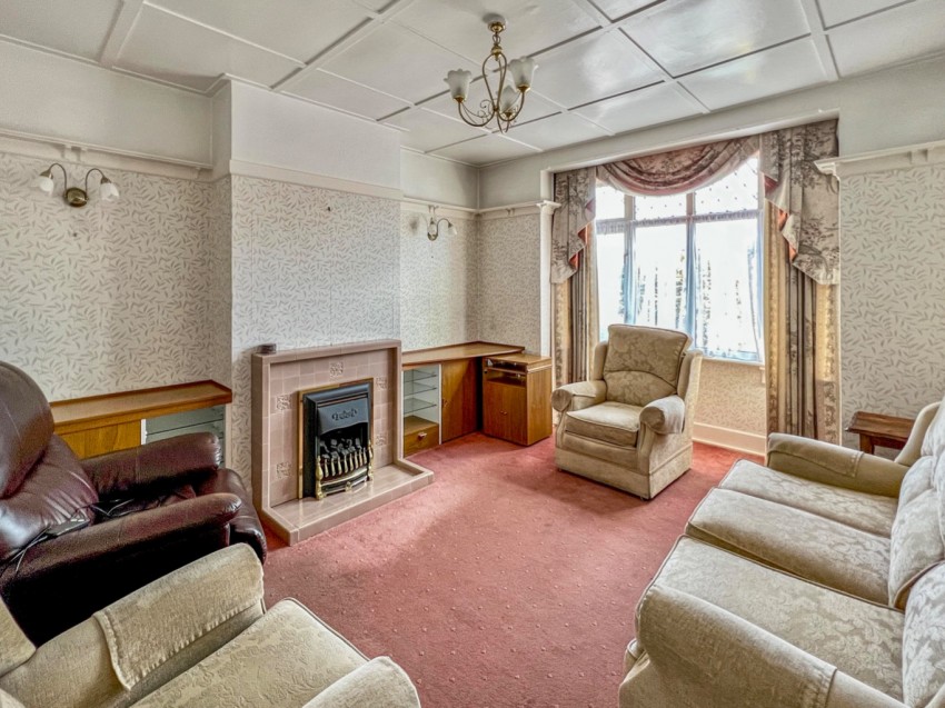 Images for St. James's Avenue, Gravesend, DA11