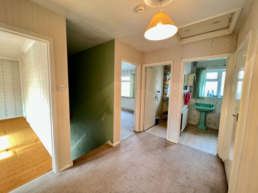 Images for Old Road East, Gravesend, DA12