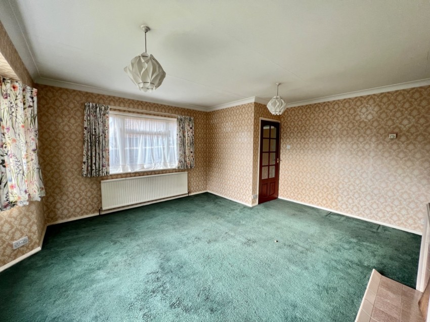 Images for Old Road East, Gravesend, DA12