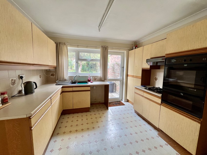 Images for Old Road East, Gravesend, DA12