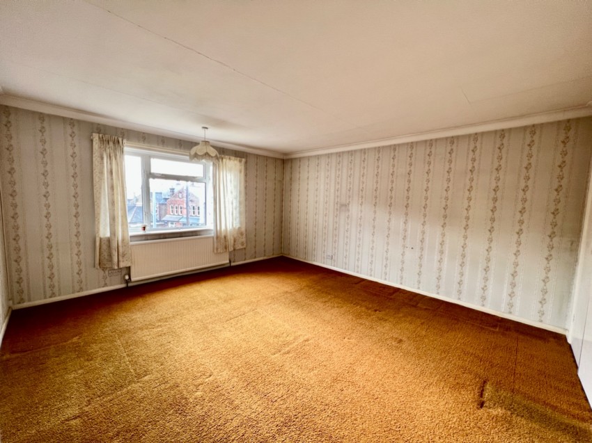 Images for Old Road East, Gravesend, DA12