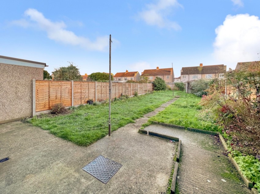 Images for Heath Road, Crayford, DA1