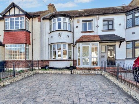 View Full Details for The Fairway, Gravesend, DA11