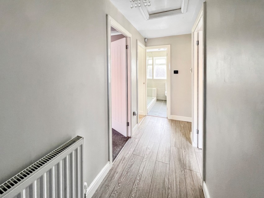 Images for Abbots Field, Gravesend, DA12