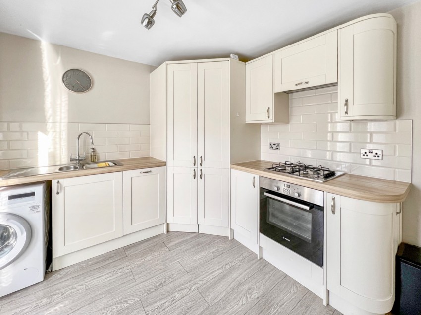 Images for Abbots Field, Gravesend, DA12