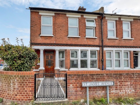 View Full Details for St James's Avenue, Gravesend, DA11