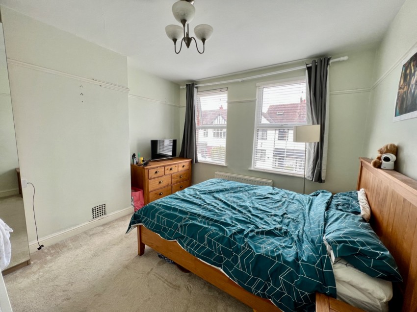 Images for St James's Avenue, Gravesend, DA11