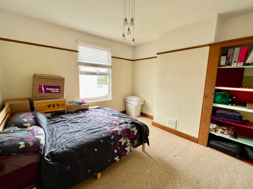 Images for St James's Avenue, Gravesend, DA11