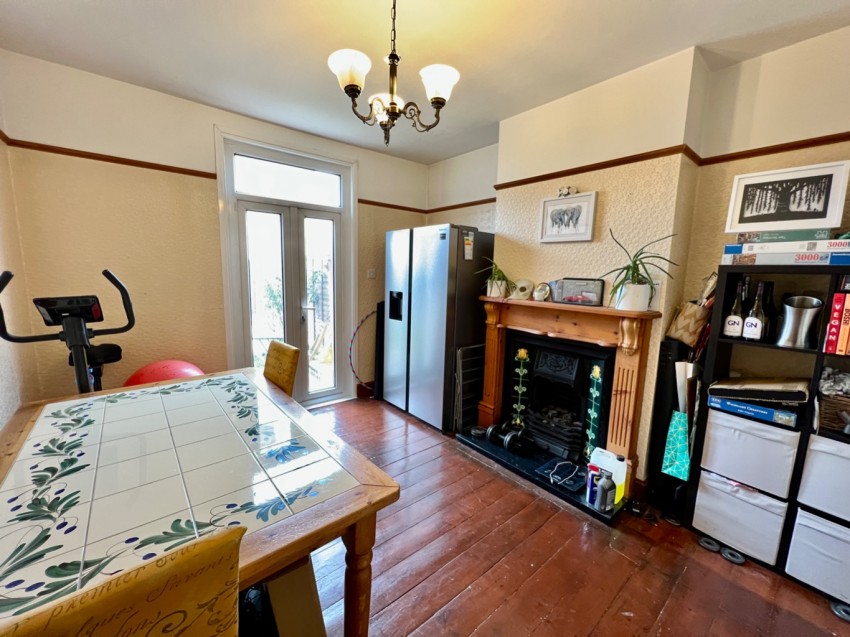 Images for St James's Avenue, Gravesend, DA11
