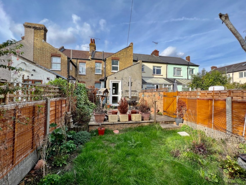 Images for Lynton Road South, Gravesend, DA11