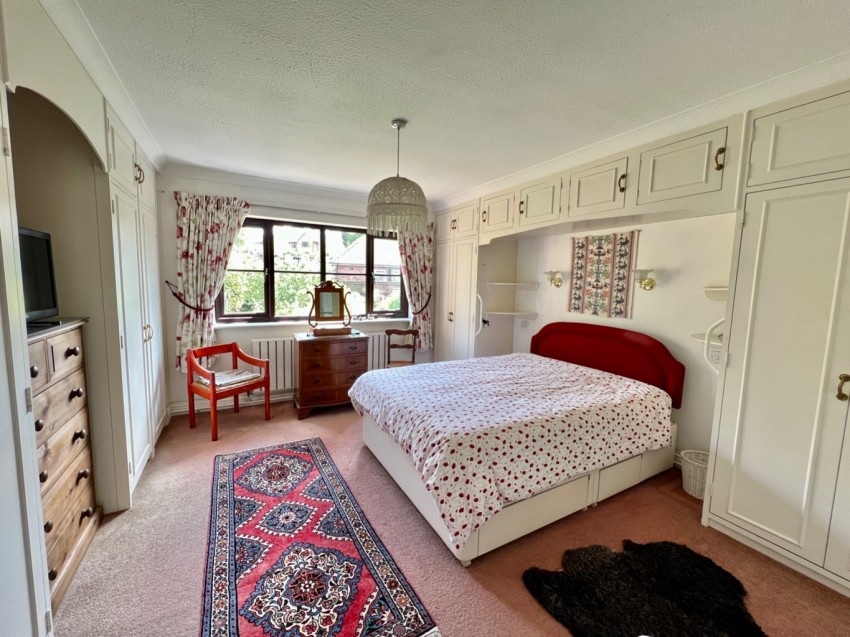 Images for Old Road East, Gravesend, DA12