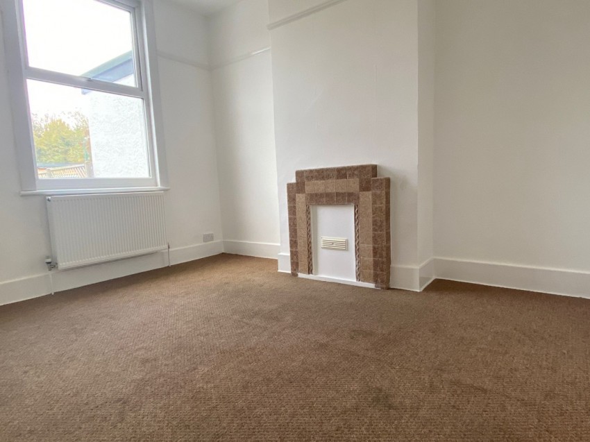 Images for Park Avenue, Northfleet, Kent, DA11 8DS