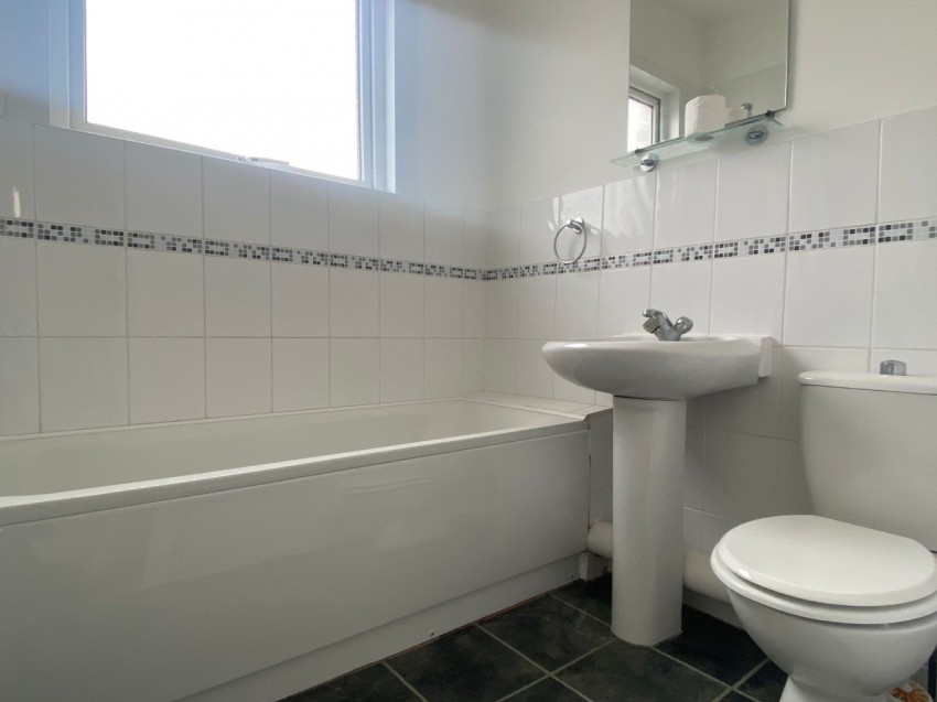 Images for Park Avenue, Northfleet, Kent, DA11 8DS