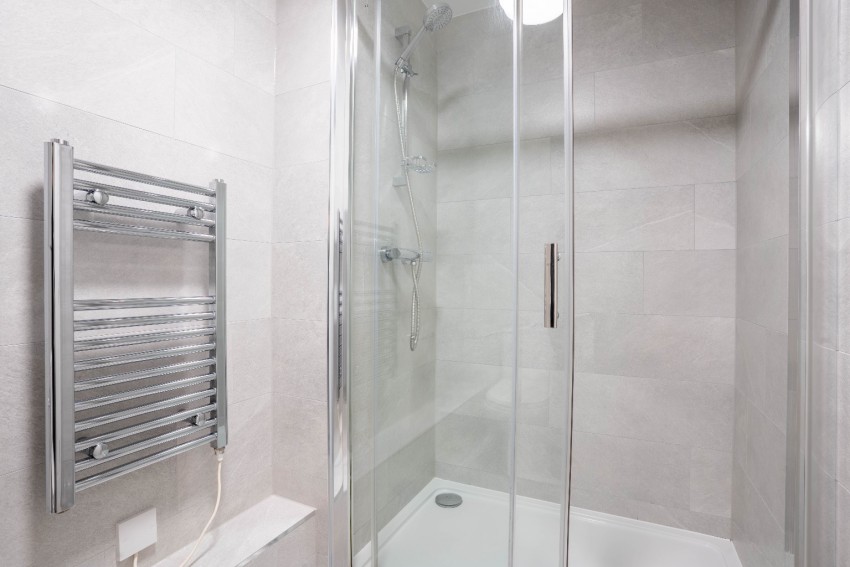 Images for Darnley Road, Gravesend, Kent, DA11 0DX