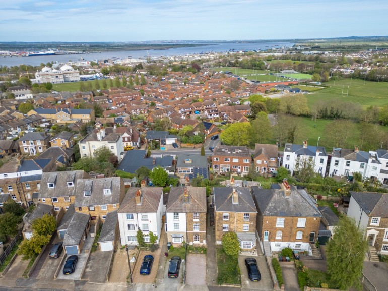 South Hill Road, Gravesend, DA12 1LA