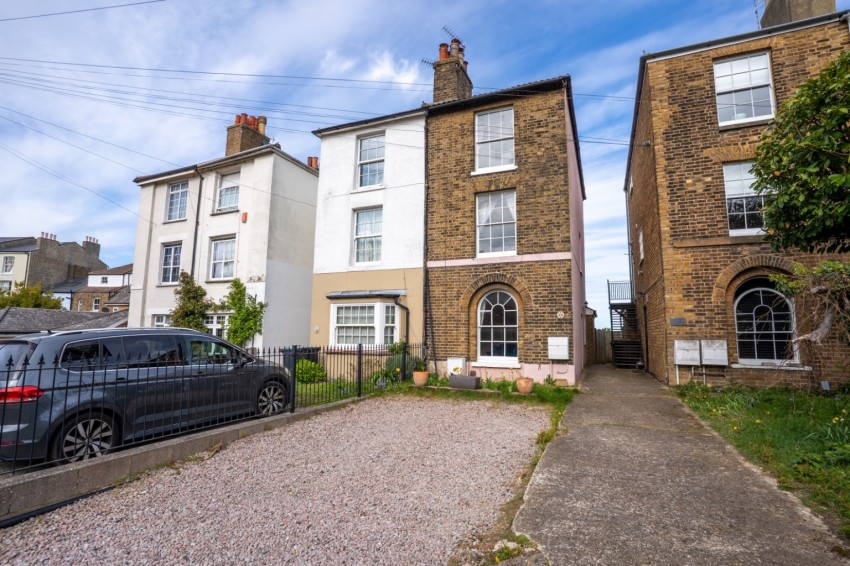 Images for South Hill Road, Gravesend, DA12 1LA