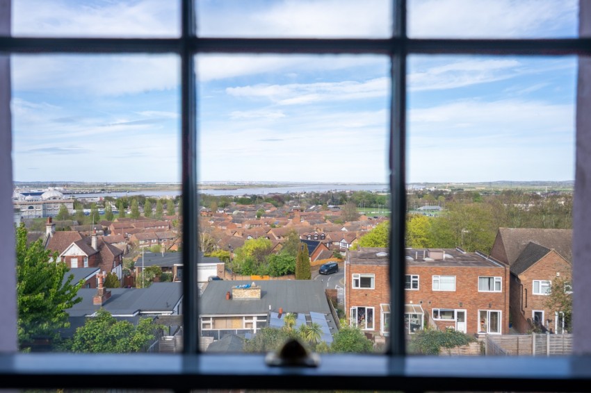 Images for South Hill Road, Gravesend, DA12 1LA