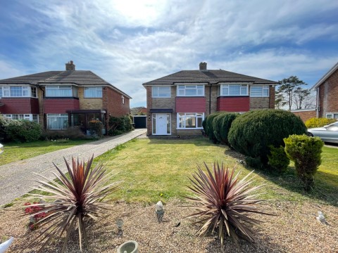 View Full Details for Astra Drive, Gravesend, Kent, DA12 4PZ