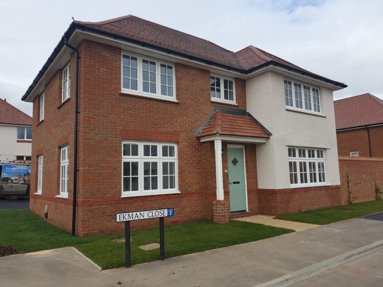 Ekman Close, Weldon, Ebbsfleet Valley, Swanscombe, Kent, DA10 1AR