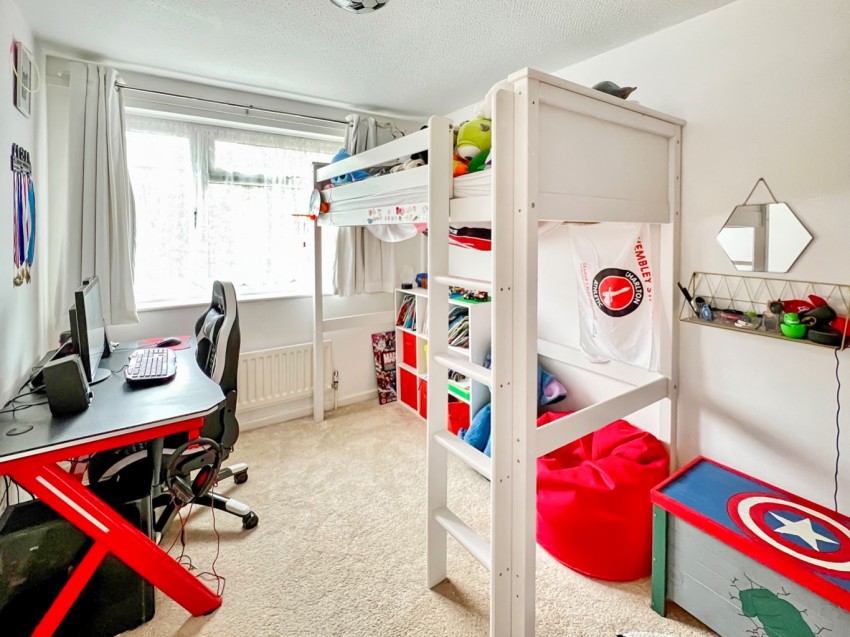Images for Worcester Close, Istead Rise, DA13 9LB