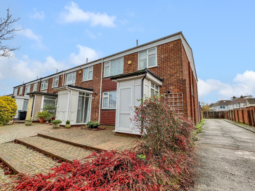 Images for Ascot Road, Gravesend, DA12
