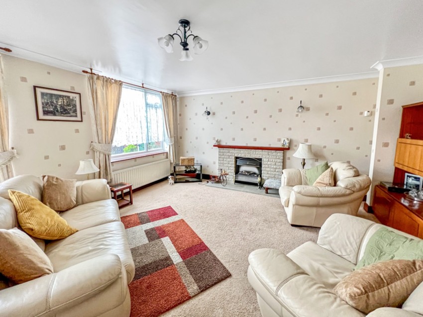 Images for Ascot Road, Gravesend, DA12