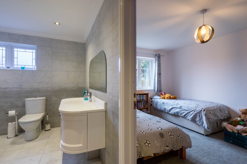 Images for View Road, Cliffe Woods, ME3