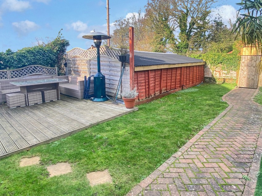 Images for The Knole, Istead Rise, DA13 9DJ