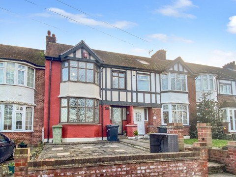 View Full Details for Central Avenue, Gravesend, Kent, DA12 5AW