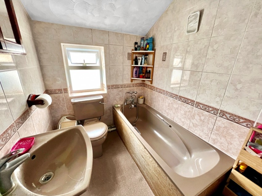 Images for Old Road West, Gravesend, Kent, DA11
