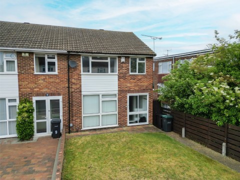 View Full Details for Chalk Road, Gravesend, Kent, DA12