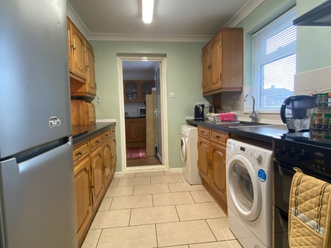 View Full Details for Kelso Drive, Gravesend, Kent, DA12 4NR