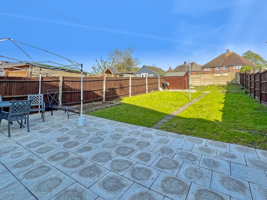 Images for Lamorna Avenue, Gravesend, DA12