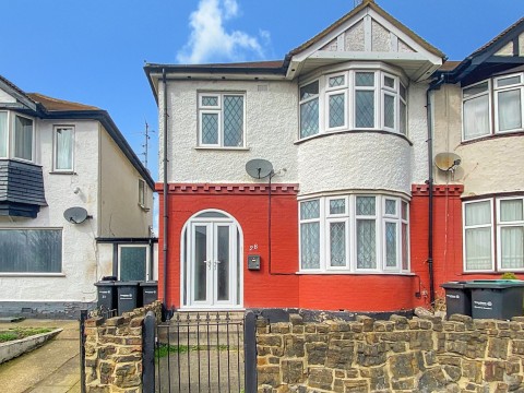 View Full Details for St. Marks Avenue, Northfleet, Gravesend, Kent, DA11 9LW