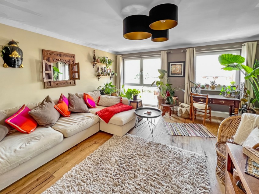 Images for Spring Grove, Gravesend, DA12