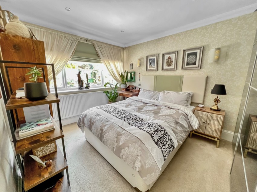 Images for Spring Grove, Gravesend, DA12