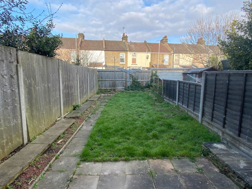 Images for Singlewell Road, Gravesend, Kent, DA11 7PU