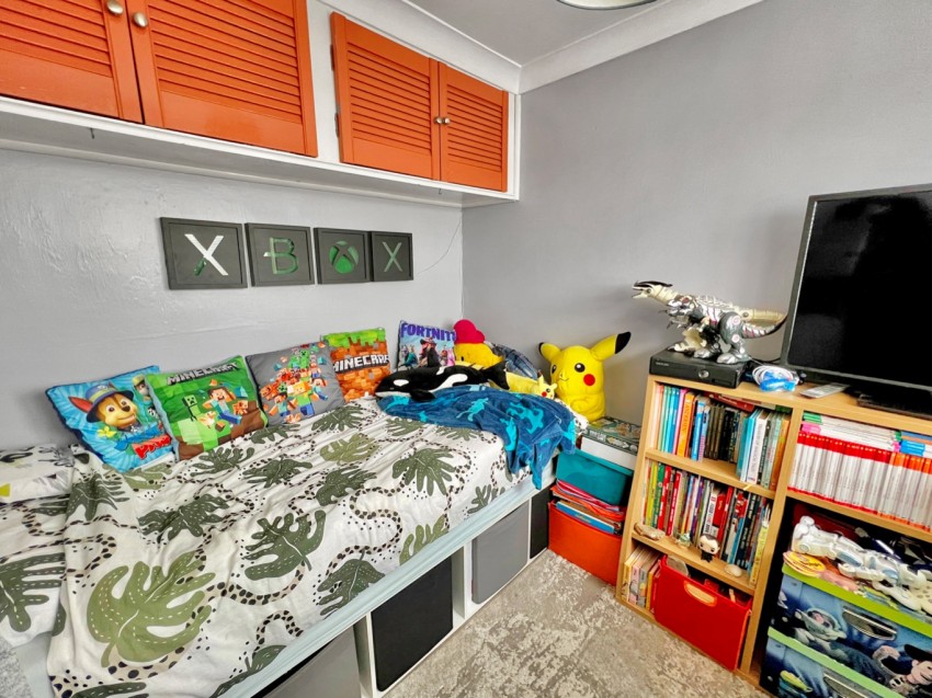 Images for Larkfields, Northfleet, Gravesend, Kent, DA11
