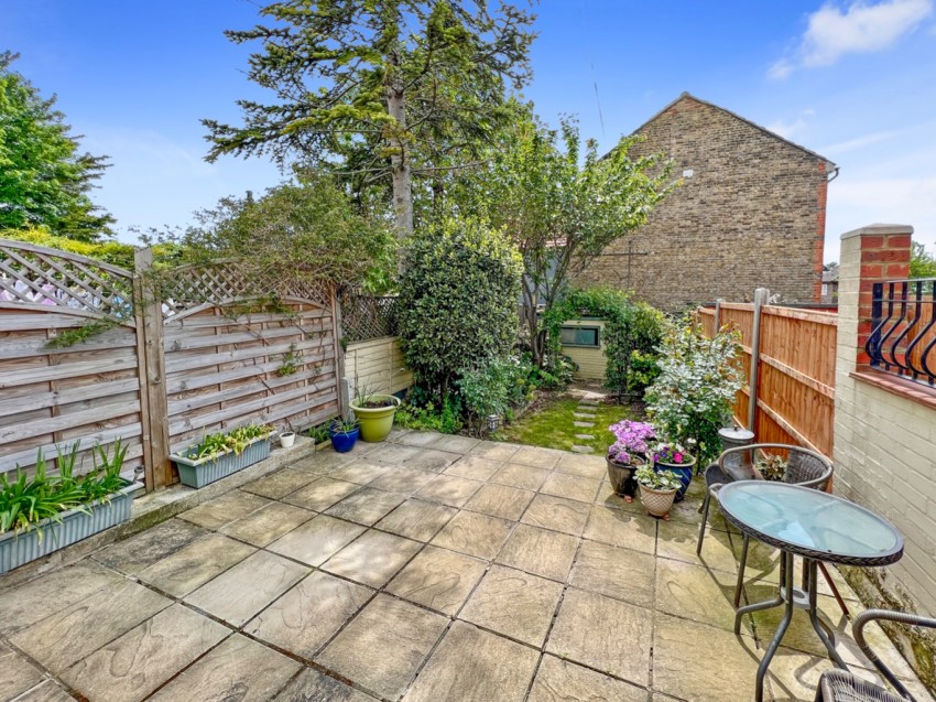 Images for Old Road West, Gravesend, DA11