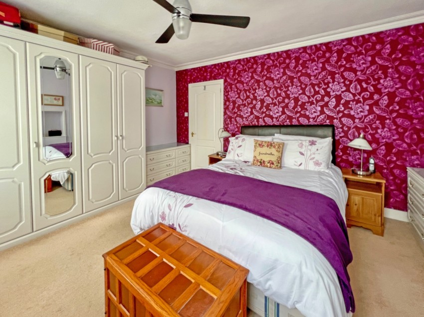 Images for Old Road West, Gravesend, DA11