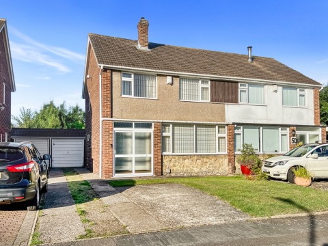 View Full Details for Chalk Road, Gravesend, Kent, DA12