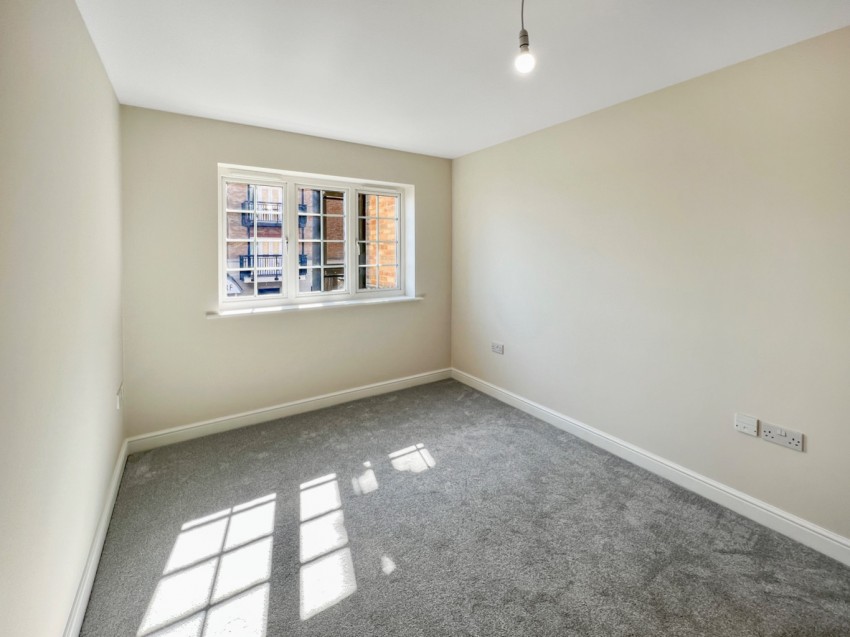 Images for Baltic Wharf, Clifton Marine Parade, Gravesend, Kent, DA11