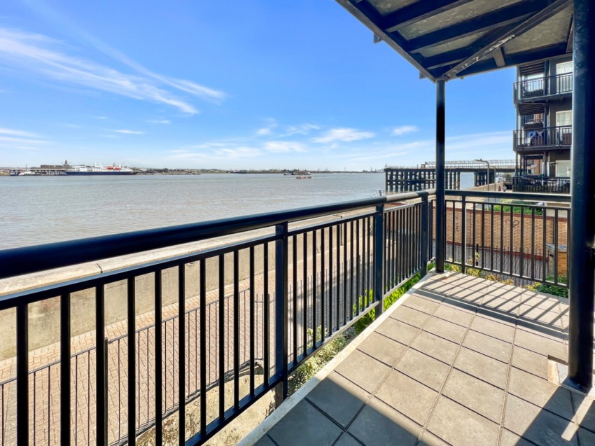 Images for Baltic Wharf, Clifton Marine Parade, Gravesend, Kent, DA11