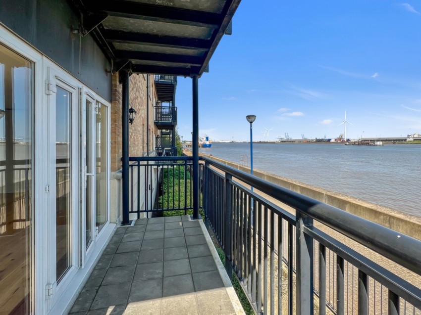 Images for Baltic Wharf, Clifton Marine Parade, Gravesend, Kent, DA11