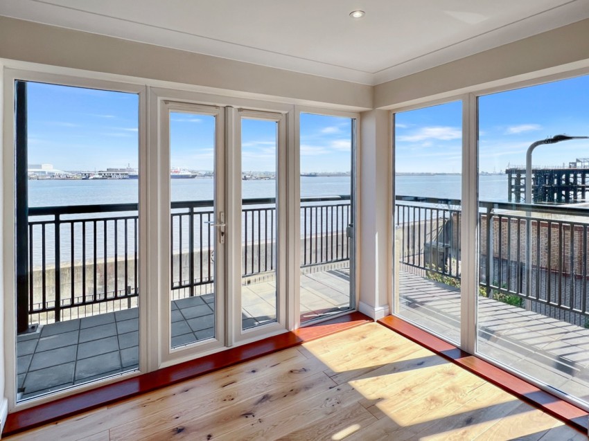 Images for Baltic Wharf, Clifton Marine Parade, Gravesend, Kent, DA11