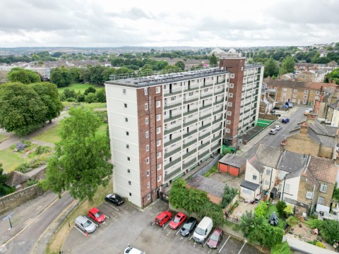 View Full Details for Chantry Court, Gordon Place, Gravesend, Kent, DA12 2BX