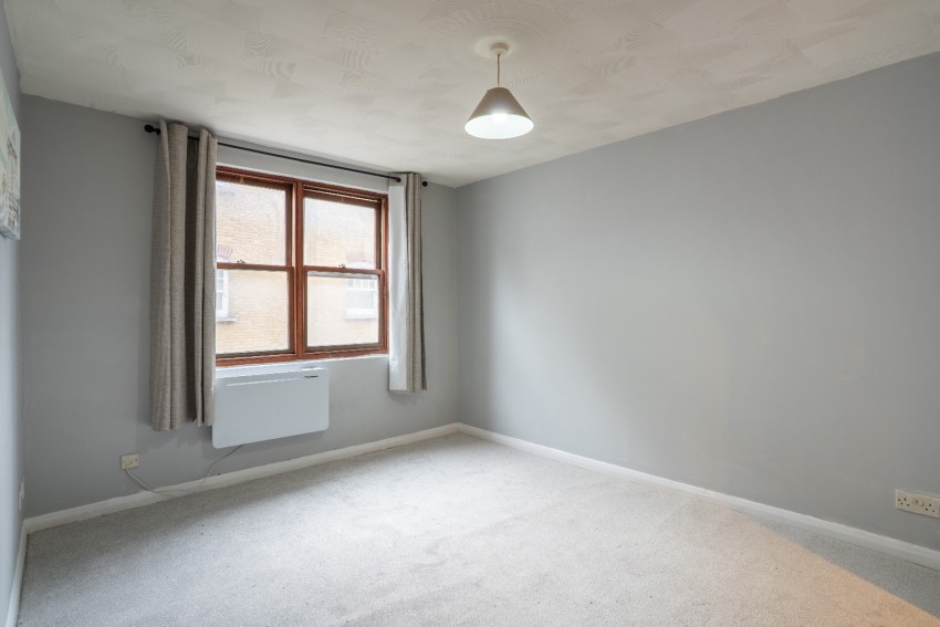 Images for Vine Court, Brewhouse Yard, Gravesend, DA12