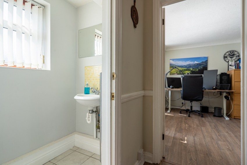 Images for Latona Drive, Gravesend, Kent, DA12 4RS